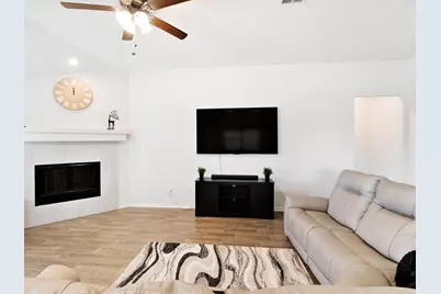 712 Presidio Street, Aubrey, TX 76227 - Photo 9