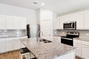 712 Presidio St, Aubrey, TX 76227 - Photo 15