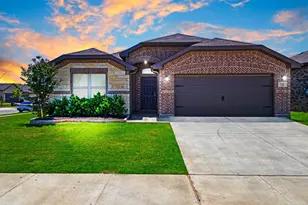 712 Presidio St, Aubrey, TX 76227 - Photo 1