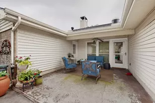 1021 Holland Dr, Garland, TX 75040 - Photo 31