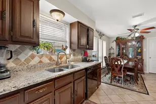 1021 Holland Dr, Garland, TX 75040 - Photo 7