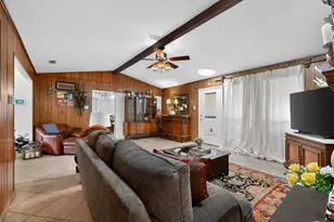 1021 Holland Dr, Garland, TX 75040 - Photo 5