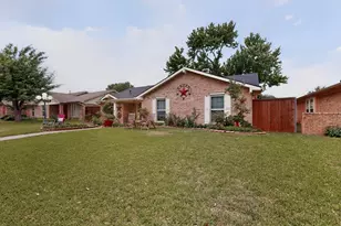 1021 Holland Dr, Garland, TX 75040 - Photo 37