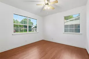 9861 San Lea Dr, Dallas, TX 75228 - Photo 17