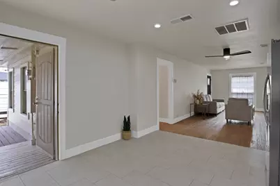 2815 W 8th Street, Dallas, TX 75211 - Photo 19