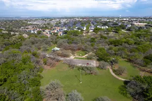 2101 Park Willow Ln, Arlington, TX 76011 - Photo 25