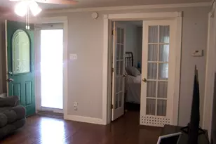 923 Nelson St, Denison, TX 75020 - Photo 3