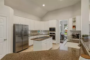 2449 London Dr, Plano, TX 75025 - Photo 9