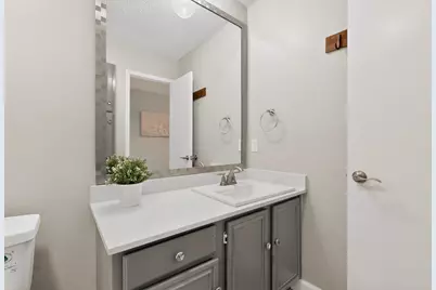 718 Matthews Court, Arlington, TX 76012 - Photo 27
