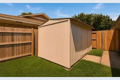 601 Parker Drive, Euless, TX 76039 - Photo 23