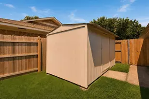 601 Parker Dr, Euless, TX 76039 - Photo 23