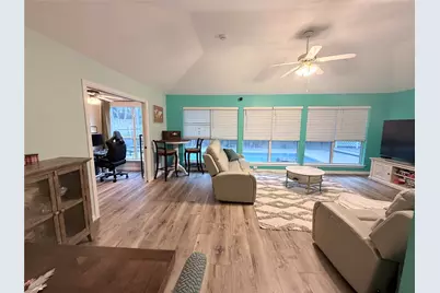 601 Parker Drive, Euless, TX 76039 - Photo 5