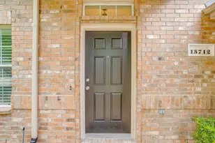 15712 Landing Creek Ln, Fort Worth, TX 76262 - Photo 3