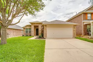 15712 Landing Creek Ln, Fort Worth, TX 76262 - Photo 1