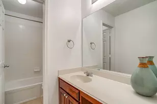 15712 Landing Creek Ln, Fort Worth, TX 76262 - Photo 17