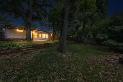 1916 Valley Lane, Arlington, TX 76013 - Photo 37