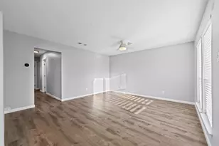1123 Saturn Dr, Cedar Hill, TX 75104 - Photo 5