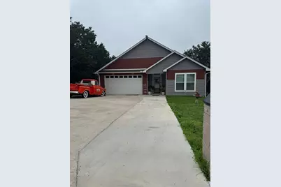 1014 Scenic Drive, Granbury, TX 76048 - Photo 1