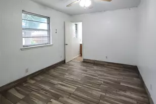 409 Nathan St, Burleson, TX 76028 - Photo 3