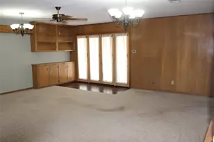 1100 N Lamb St, Bowie, TX 76230 - Photo 31
