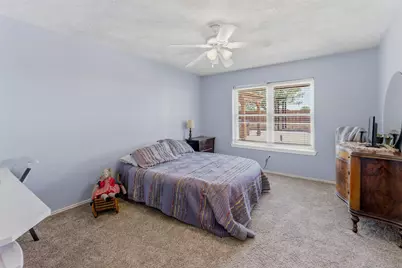 911 McVoid Road, Springtown, TX 76082 - Photo 15