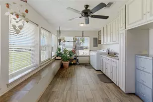 911 McVoid Rd, Springtown, TX 76082 - Photo 17
