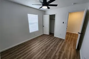 12808 Kingsgate Dr, Rhome, TX 76078 - Photo 5