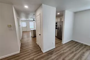 12808 Kingsgate Dr, Rhome, TX 76078 - Photo 9