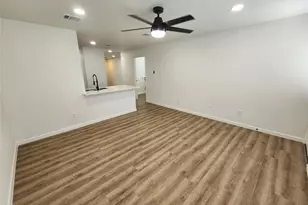 12808 Kingsgate Dr, Rhome, TX 76078 - Photo 15