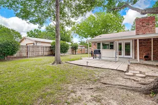 2118 Butterfield Trail, Grand Prairie, TX 75052 - Photo 29