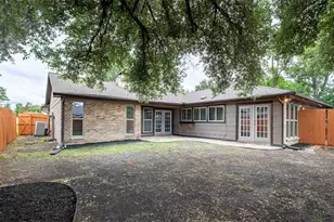 3329 Fontaine St, Plano, TX 75075 - Photo 31