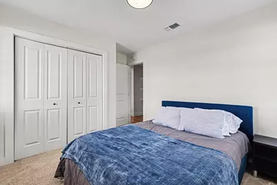 1702 Bristol Court N, Irving, TX 75062 - Photo 15