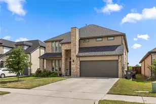 646 Olympic Wy, Red Oak, TX 75154 - Photo 1