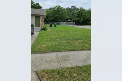 2017 Shawnee Street, Denton, TX 76209 - Photo 15