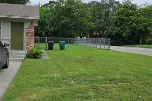 2017 Shawnee St, Denton, TX 76209 - Photo 15