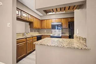 1201 Harwell Dr, Arlington, TX 76011 - Photo 13