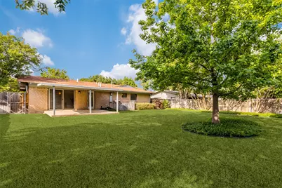 11353 Coral Hills Drive, Dallas, TX 75229 - Photo 13