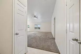 209 Meadow View Ln, Anna, TX 75409 - Photo 3