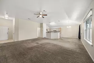 209 Meadow View Ln, Anna, TX 75409 - Photo 5