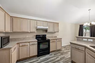 209 Meadow View Ln, Anna, TX 75409 - Photo 9
