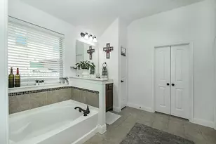 5809 Yellow Rose Ct, Midlothian, TX 76065 - Photo 13