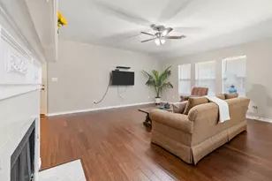 10008 Sourwood Dr, Fort Worth, TX 76244 - Photo 3