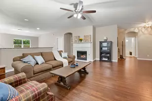 10008 Sourwood Dr, Fort Worth, TX 76244 - Photo 11