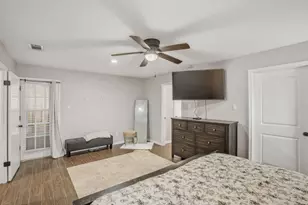 1705 Louella Ct, Hurst, TX 76054 - Photo 27