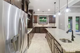 7765 Hickory Spring Ln, Tyler, TX 75703 - Photo 19
