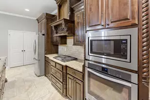 7765 Hickory Spring Ln, Tyler, TX 75703 - Photo 21