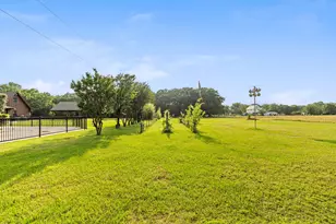 1604 Hollow Way Ln, Quinlan, TX 75474 - Photo 33