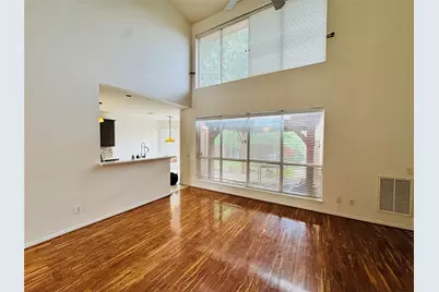 2762 Hillview Drive, Lewisville, TX 75067 - Photo 9