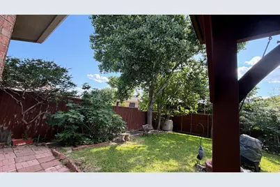 2762 Hillview Drive, Lewisville, TX 75067 - Photo 27