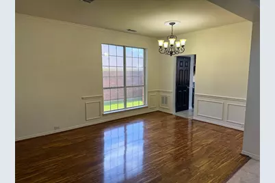 2762 Hillview Drive, Lewisville, TX 75067 - Photo 3